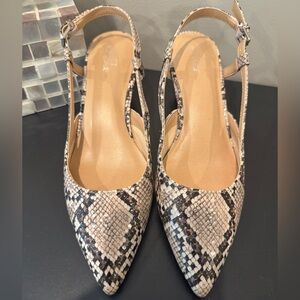 Designer & Trendy Heel/Sandal Lot – 13 Pairs Jessica Simpson, TOMS & More